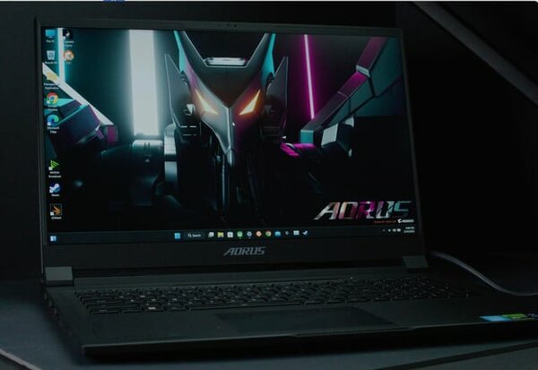 GIGABYTE AORUS 17X  (2024)