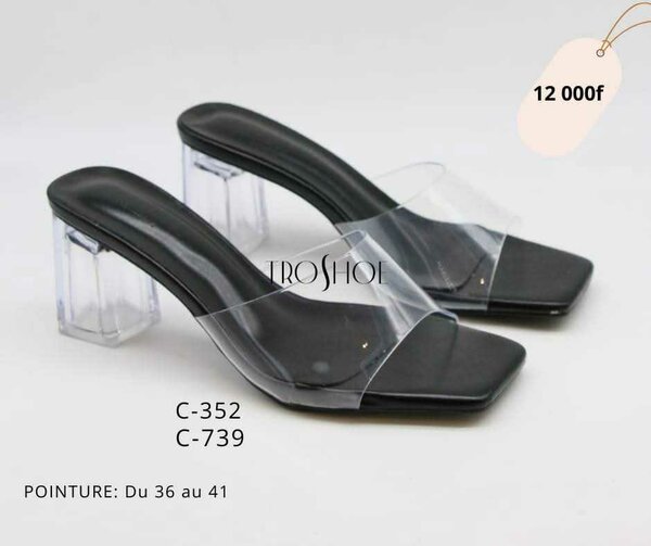 Sandales transparentes chic