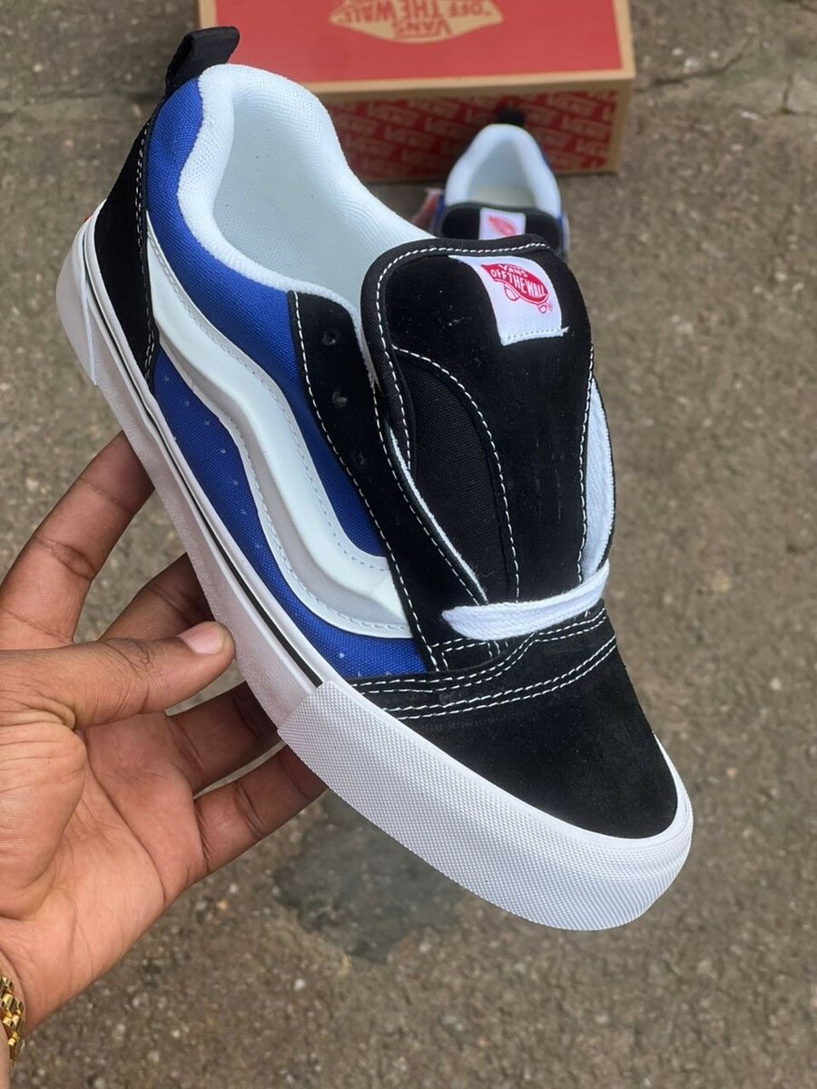 Vans Knu