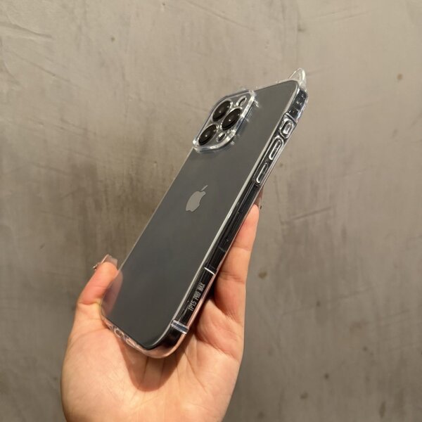 Чехлы на IPhone