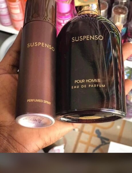 Suspenso perfume