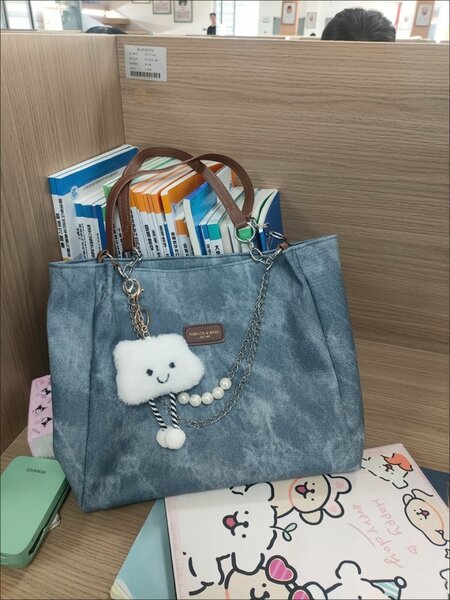 Sacs à main tendance avec porte-clés