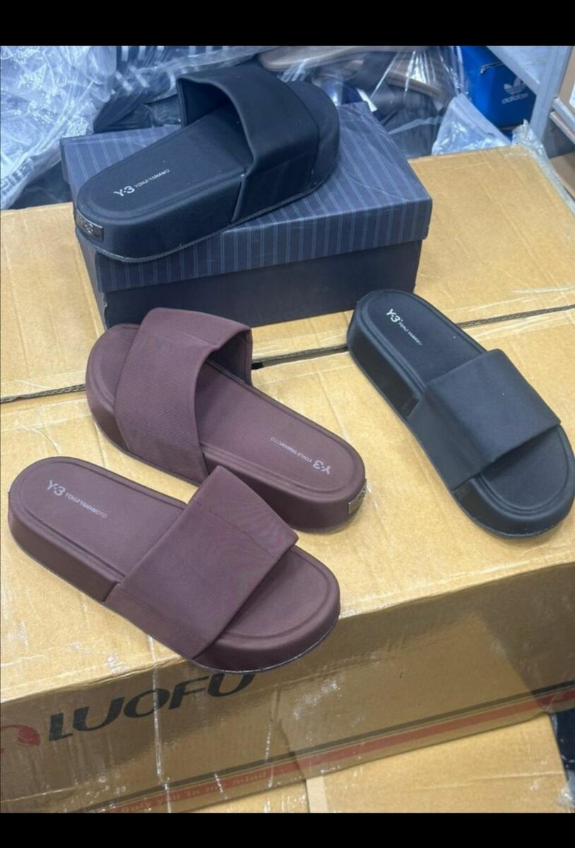 Claquettes Confort Classiques