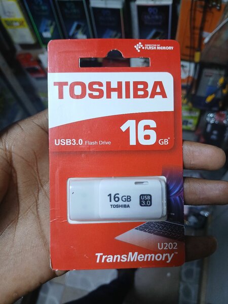 Clé USB 16 Go Toshiba USB 3.0
