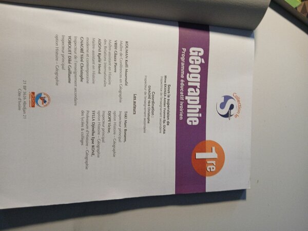 Manuel de Géographie 1ère