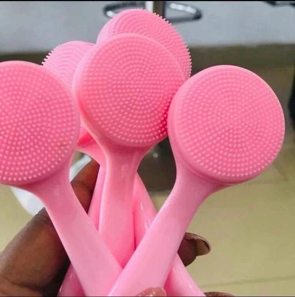 Silicon face Brush