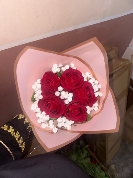 Bouquet de roses rouges élégantes