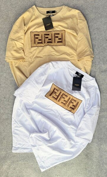 T-shirts graphiques tendance homme