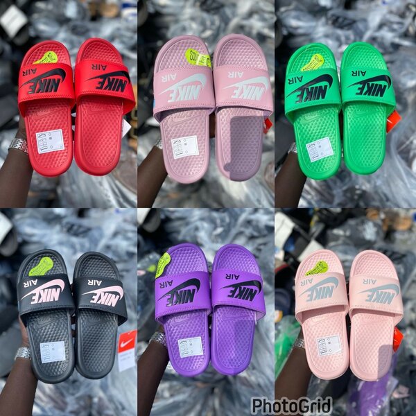 Claquettes de plage colorées Nike Air