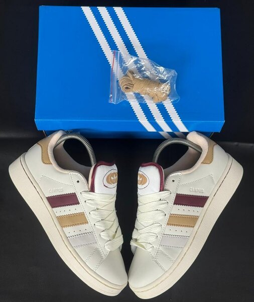 Sneakers blanches classiques