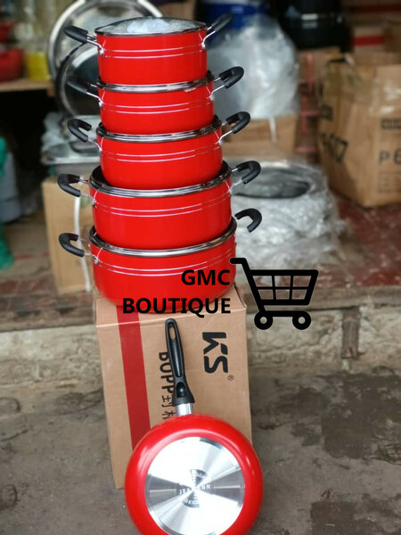 Lot de 05 casserole Anti Adhésive + Poêle