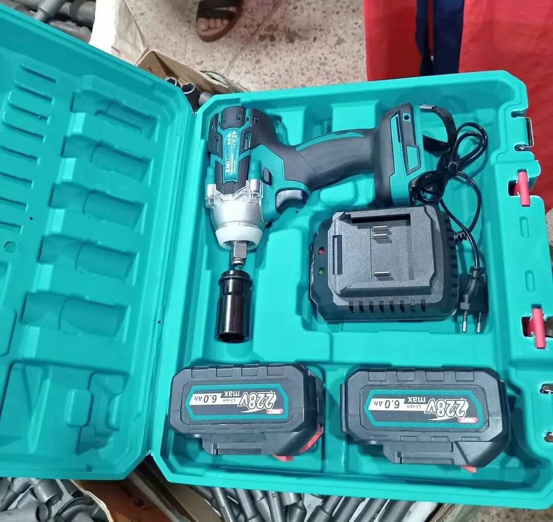 Perceuse électrique sans fil puissante