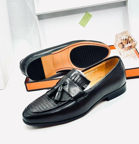 Solid Ring My Bell Executive Shoes