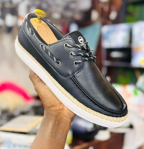 Chaussures bateau élégantes pour homme