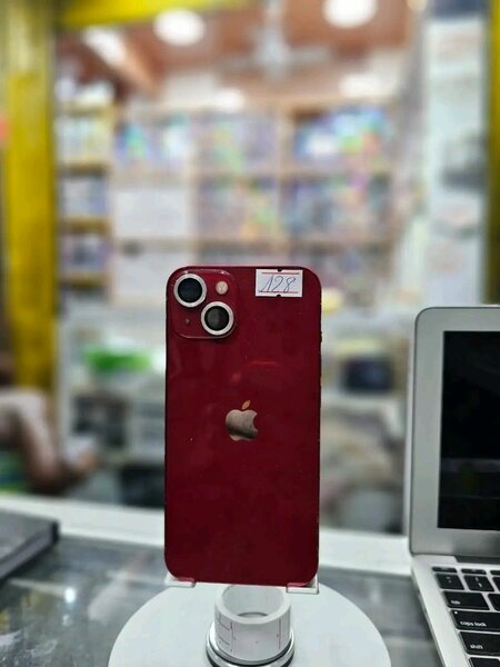 iPhone Moderne Rouge 128Go