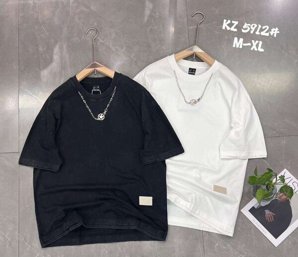 Designer T-shirts with Round Necks