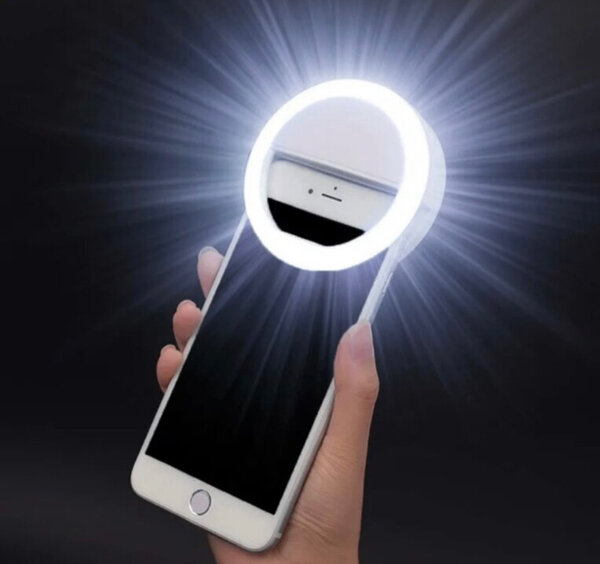 Anneau lumineux pour téléphone