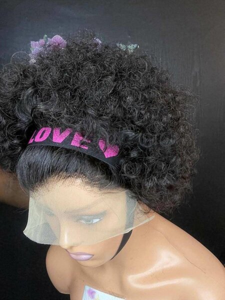 Perruque effet cheveux afro