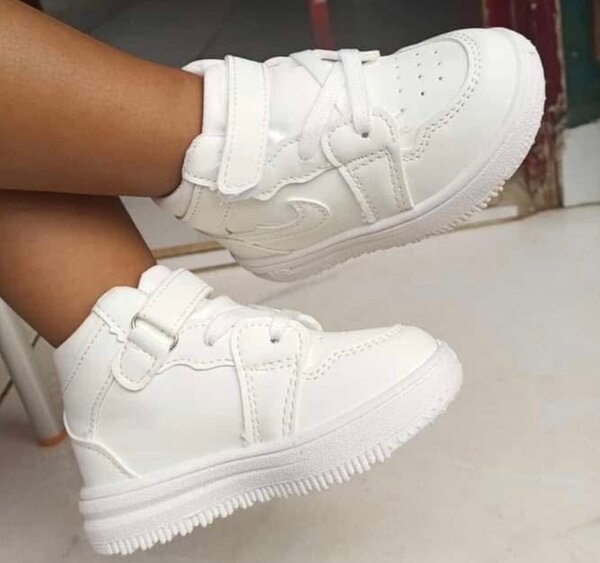 Chaussure montante pour enfant