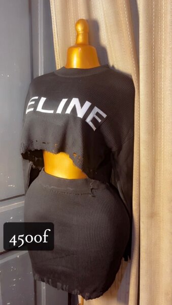 Ensemble Jupe et Pull Noirs