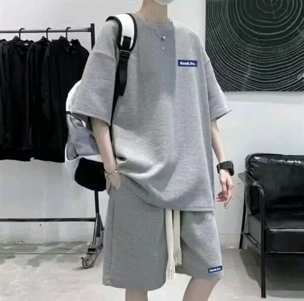 Ensemble de sport décontracté