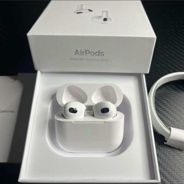 Apple AirPods 3