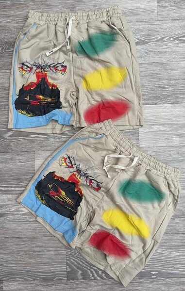 Shorts d'été graphiques colorés