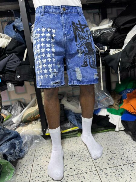 Shorts en denim déchirés