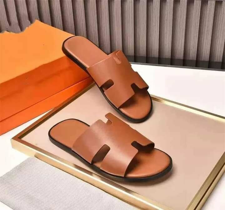 Sandale en cuir originale