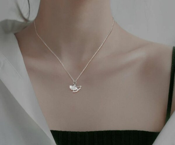 Chain with pendent Silver