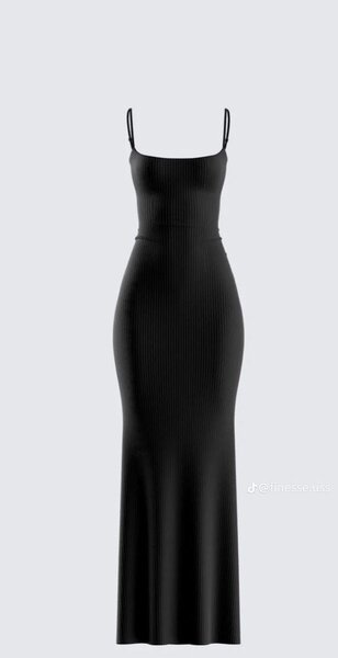 Robe noire élégante