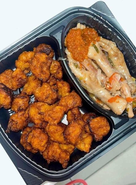 Poulet Épicé et Beignets