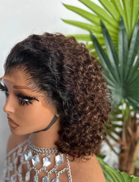 Perruque Curly en Dentelle