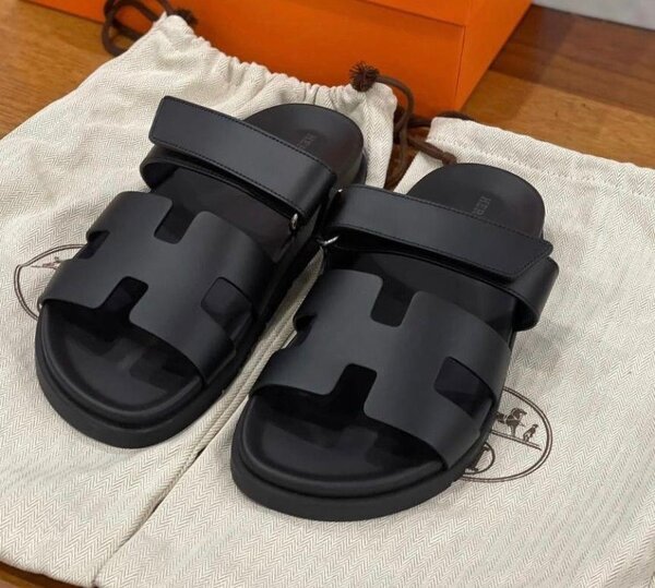 Les chic chaussures sont disponibles