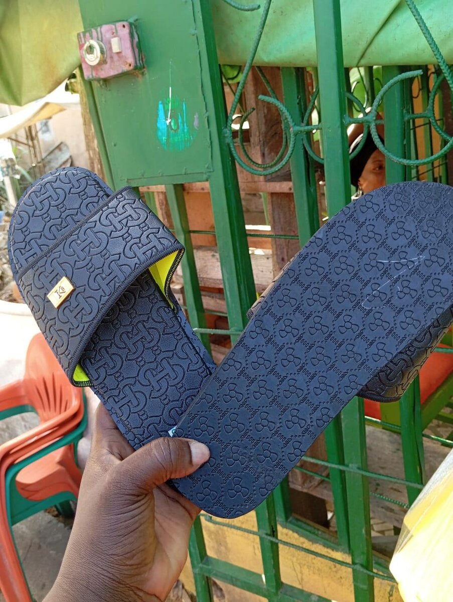 Sandales confortables noires