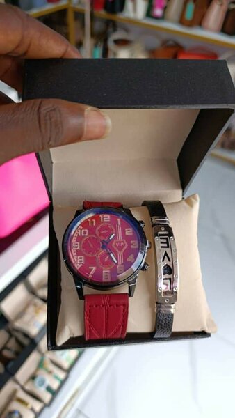 Montre et Bracelet Homme Élégant