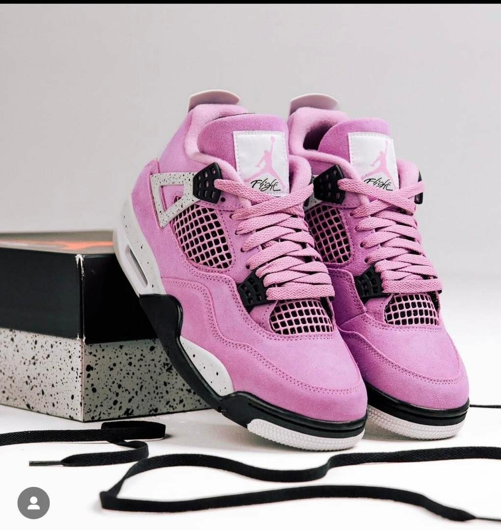AIR JORDAN 4 PINK