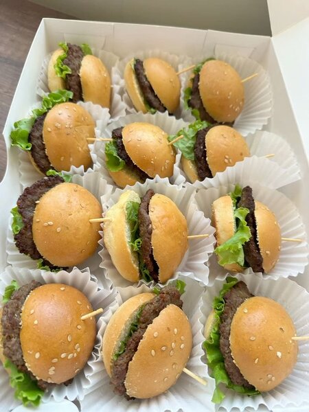 Mini burgers délicieux