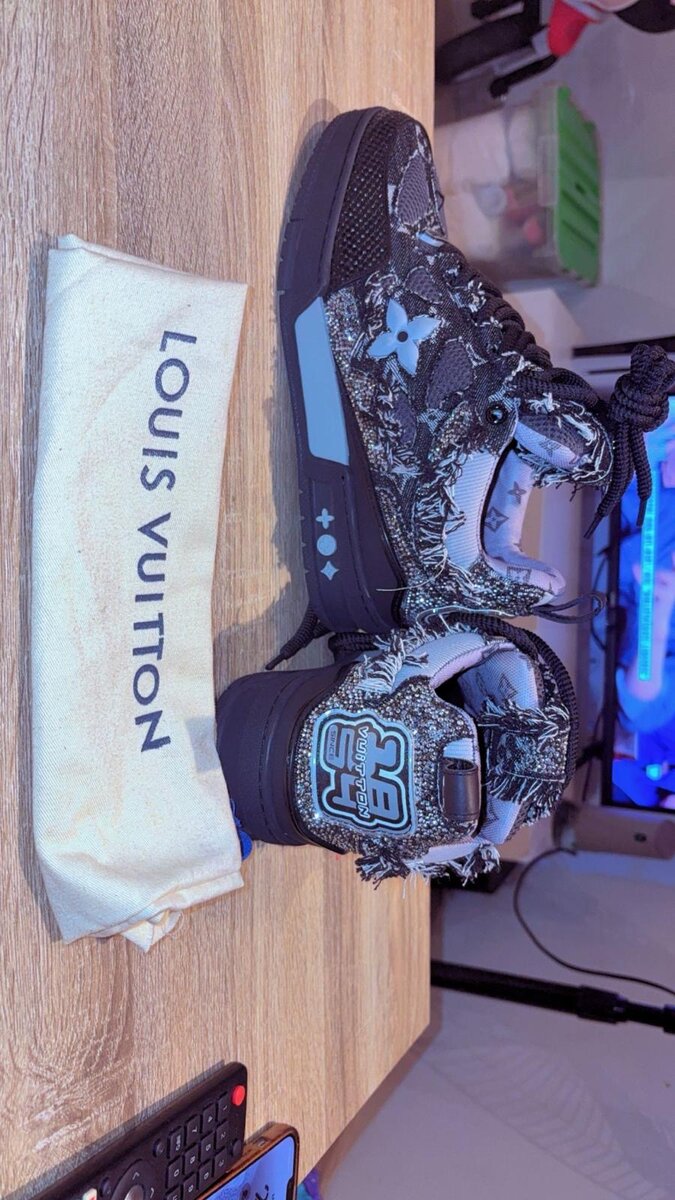 Baskets Louis Vuitton Homme