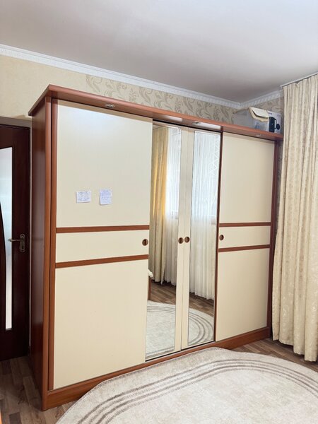 Спальный гарнитур