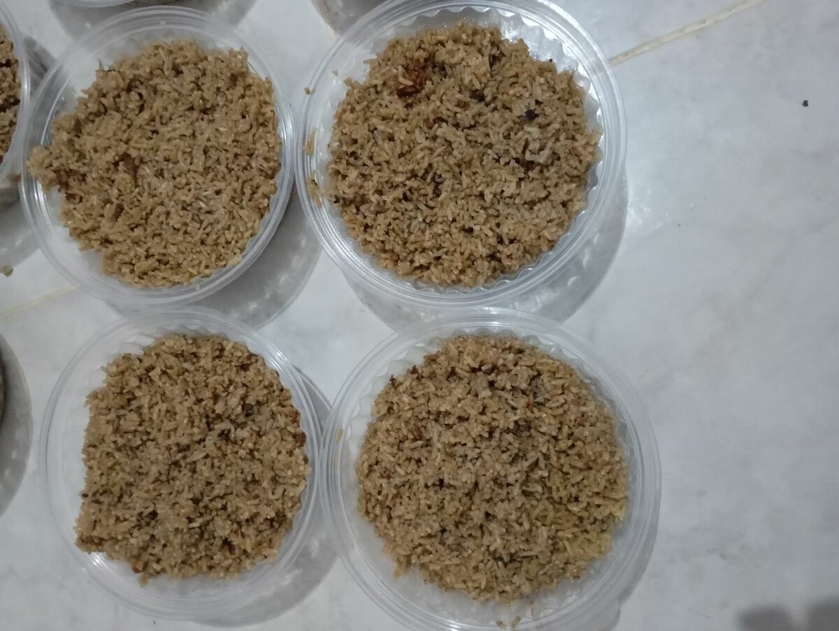 Délicieux Riz à emporter chaud