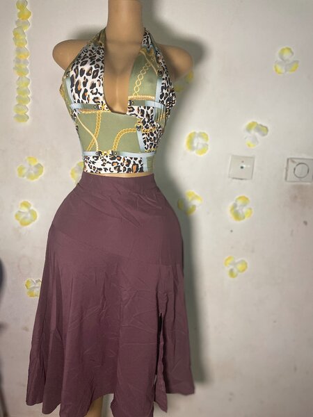 Top dos nu imprimé léopard