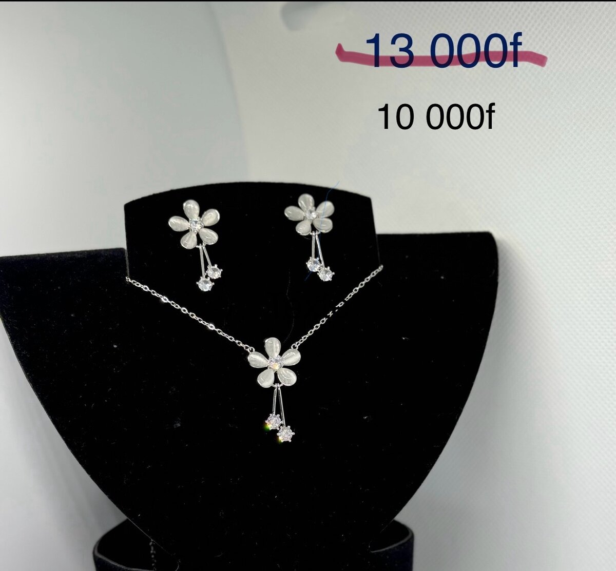 Ensemble Bijoux Éclatant