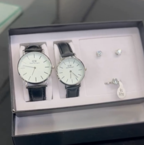 Жуп саат менен белек топтому