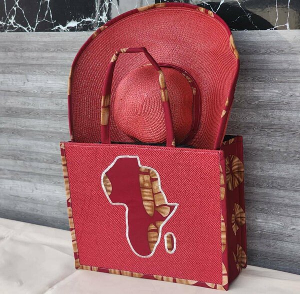 Ensemble Chapeau et Sac Africain