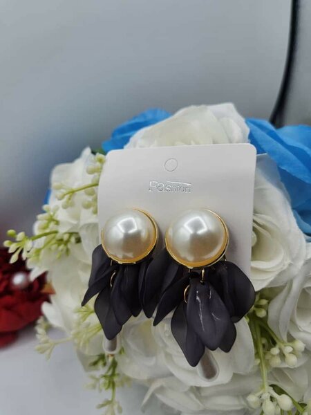 Fashion earring