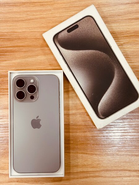 15 Pro Max 256Go Seconde Main