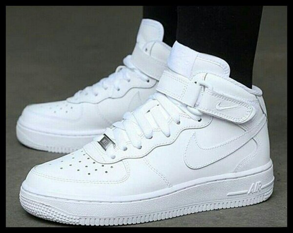 Baskets blanches montantes homme