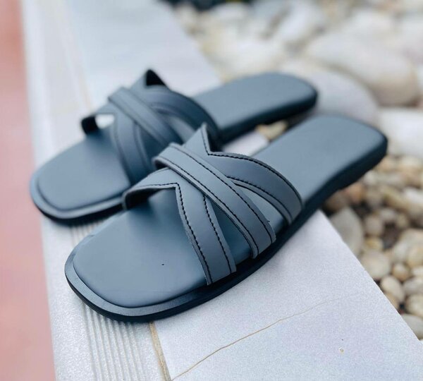 Ladies Slippers size41