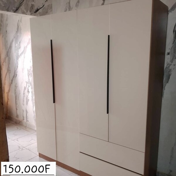 Placard moderne 04 portes